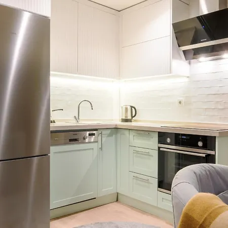 Comfy Flat With Balcony 5 Min To Marina Apartment *