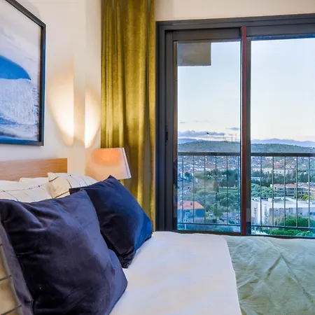 Apartment Comfy Flat With Balcony 5 Min To Marina